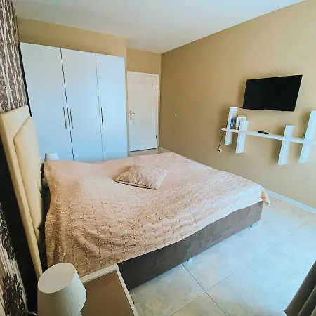 First Line On The Cosy Sea Paradise Apartamento *