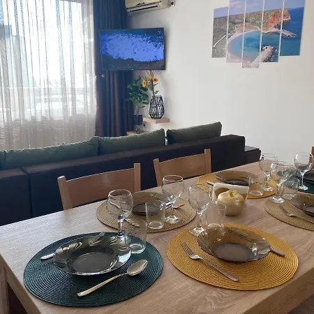 דירה First Line On The Cosy Sea Paradise