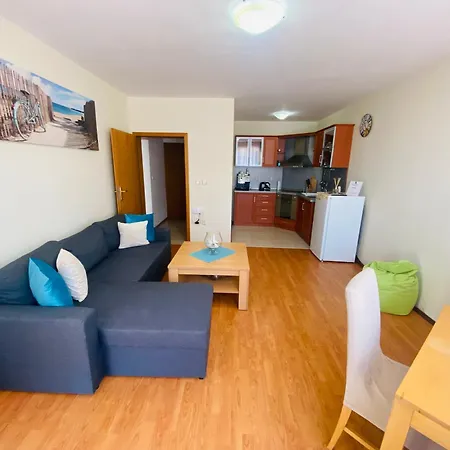 First Line On The Cosy Sea Paradise Apartment *